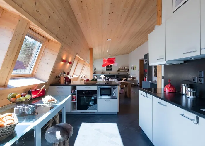 Апартаменти Penthouse Le Paradis I Le Club